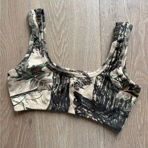 Arq camo wide strap bra